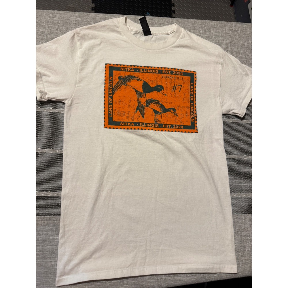 Gildan Men Sitka Illinois Land of Lincoln Mallard Duck Graphic‎ T Shirt Small